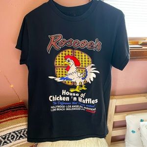 Roscoe’s House of Chicken N’ Waffles black t-shirt M